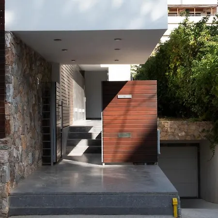 Elegant And Private Living By Neuvel Athens